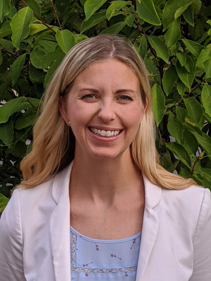 Wendy Hathaway headshot